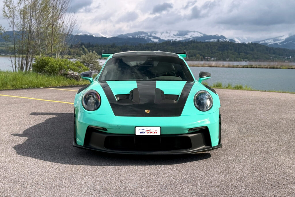 Porsche 992 GT3 RS blau